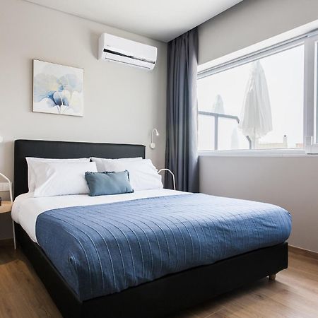 Wyz Attiki Aparthotel Афины Экстерьер фото